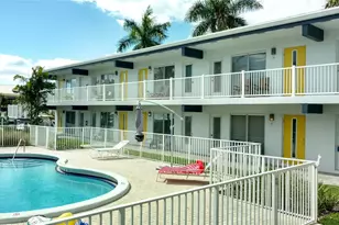 1354 Bayview Dr, Fort Lauderdale, FL 33304 - Photo 2