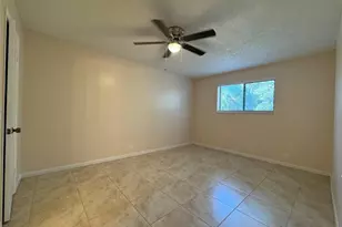 2074 NW 43rd Terrace E, Lauderhill, FL 33313 - Photo 8