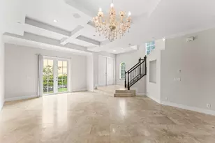 210 NE 69th Cir, Boca Raton, FL 33487 - Photo 6