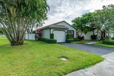 13335 Bedford Mews Court, Wellington, FL 33414 - Photo 2