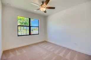 12555 SW Manatee Marsh Ter, Port Saint Lucie, FL 34987 - Photo 20