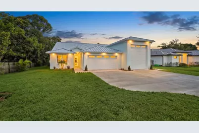 516 SE Alamanda Way, Stuart, FL 34996 - Photo 1