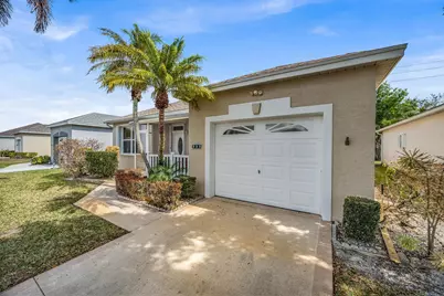 533 NW Portofino Lane, Port Saint Lucie, FL 34986 - Photo 2