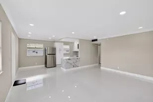 429 Flanders I, Delray Beach, FL 33484 - Photo 2