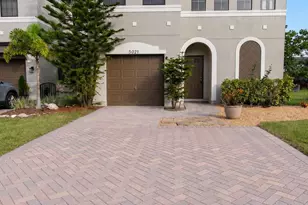 5021 NW Coventry Cir, Port Saint Lucie, FL 34986 - Photo 10