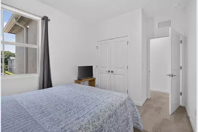 160 Bandol Street, Riviera Beach, FL 33404 - Photo 32