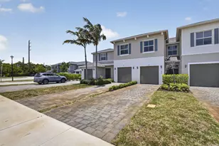 160 Bandol St, Riviera Beach, FL 33404 - Photo 2