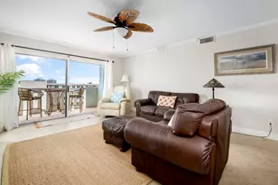 4049 Ocean Dr, Vero Beach, FL 32963 - Photo 12
