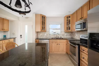 4049 Ocean Drive #505, Vero Beach, FL 32963 - Photo 6