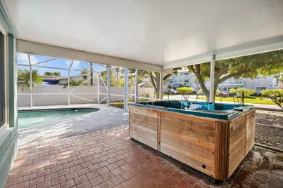 800 SE 13th Court, Deerfield Beach, FL 33441 - Photo 4
