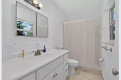 860-870 NE 23rd Avenue #1-2, Pompano Beach, FL 33062 - Photo 42