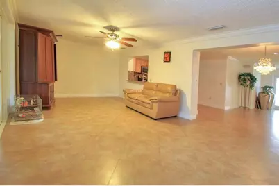 98 Seminole Lane, Boca Raton, FL 33487 - Photo 8