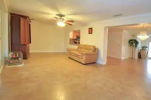 98 Seminole Ln, Boca Raton, FL 33487 - Photo 8