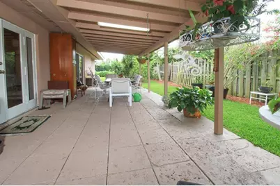 98 Seminole Lane, Boca Raton, FL 33487 - Photo 14