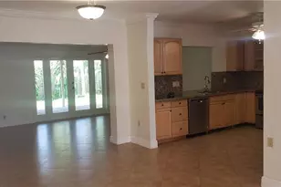 98 Seminole Ln, Boca Raton, FL 33487 - Photo 4