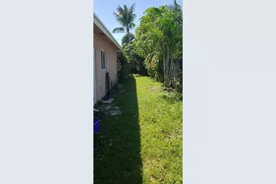 98 Seminole Lane, Boca Raton, FL 33487 - Photo 26