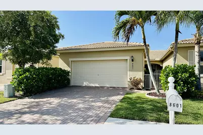 8601 Mangrove Cay, West Palm Beach, FL 33411 - Photo 2