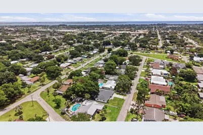 1124 Club Drive, Fort Pierce, FL 34982 - Photo 48