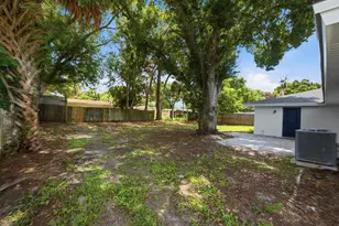1124 Club Dr, Fort Pierce, FL 34982 - Photo 34
