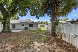 1124 Club Dr, Fort Pierce, FL 34982 - Photo 38