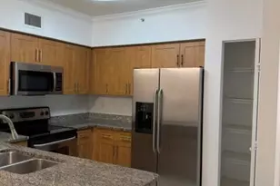 6378 Emerald Dunes Dr, West Palm Beach, FL 33411 - Photo 12