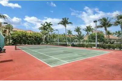 6378 Emerald Dunes Drive #303, West Palm Beach, FL 33411 - Photo 4