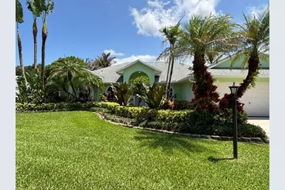 246 SE Ashley Oaks Way, Stuart, FL 34997 - Photo 2