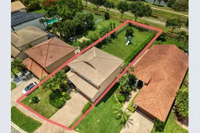 149 Bellezza Terrace, Royal Palm Beach, FL 33411 - Photo 2