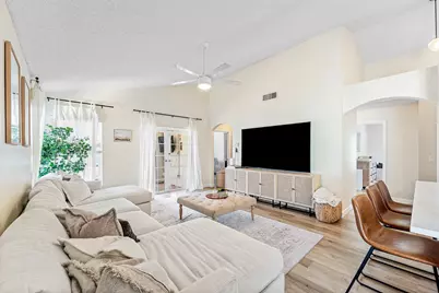 29 Swallow Drive, Boynton Beach, FL 33436 - Photo 12