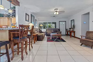 521 SW 59th Ave, Plantation, FL 33317 - Photo 18