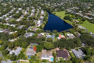 521 SW 59th Ave, Plantation, FL 33317 - Photo 6
