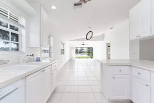 8270 Eleuthera Ln, Wellington, FL 33414 - Photo 6