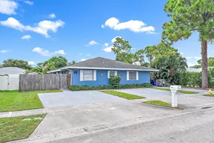 9050 E Highland Pines Blvd, Palm Beach Gardens, FL 33418 - Photo 16
