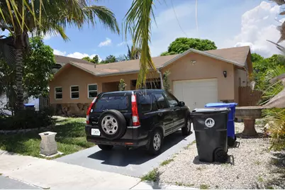 1906 SW 87th Avenue, North Lauderdale, FL 33068 - Photo 2
