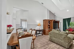 907 Harbour Pointe Way, Greenacres, FL 33413 - Photo 16