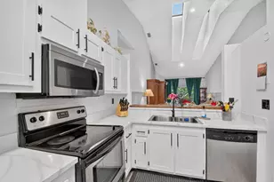907 Harbour Pointe Way, Greenacres, FL 33413 - Photo 8