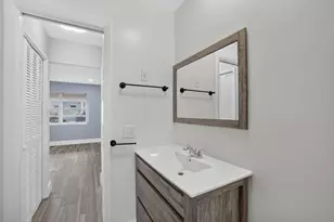 801 Pine Dr, Pompano Beach, FL 33060 - Photo 14