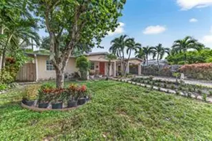 1412 NE 14th Pl, Fort Lauderdale, FL 33304 - Photo 2