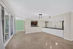 4000 N Ocean Dr, Riviera Beach, FL 33404 - Photo 10