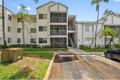 5672 Rock Island Road #266, Tamarac, FL 33319 - Photo 4
