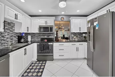 5284 Privet Place #D, Delray Beach, FL 33484 - Photo 6