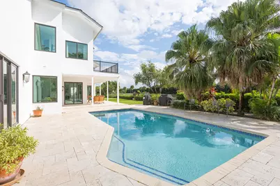 2905 Polo Island Drive, Wellington, FL 33414 - Photo 36