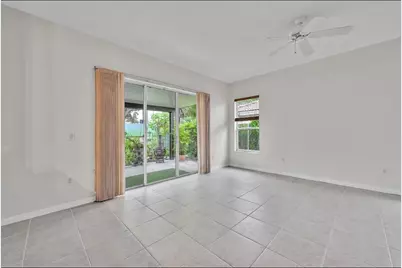 13761 N Garden Cove Circle, Davie, FL 33325 - Photo 16