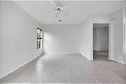 13761 N Garden Cove Circle, Davie, FL 33325 - Photo 22