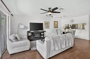 12175 NW 36th Pl, Sunrise, FL 33323 - Photo 16