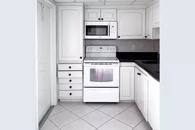 3050 N Palm Aire Drive #602, Pompano Beach, FL 33069 - Photo 1
