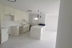 240 SW 7th St, Boca Raton, FL 33432 - Photo 20