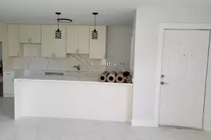 240 SW 7th St, Boca Raton, FL 33432 - Photo 2