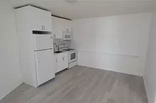 2417 Hayes St, Hollywood, FL 33020 - Photo 2