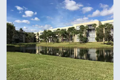 3161 NW 47th Terrace #311, Lauderdale Lakes, FL 33319 - Photo 8